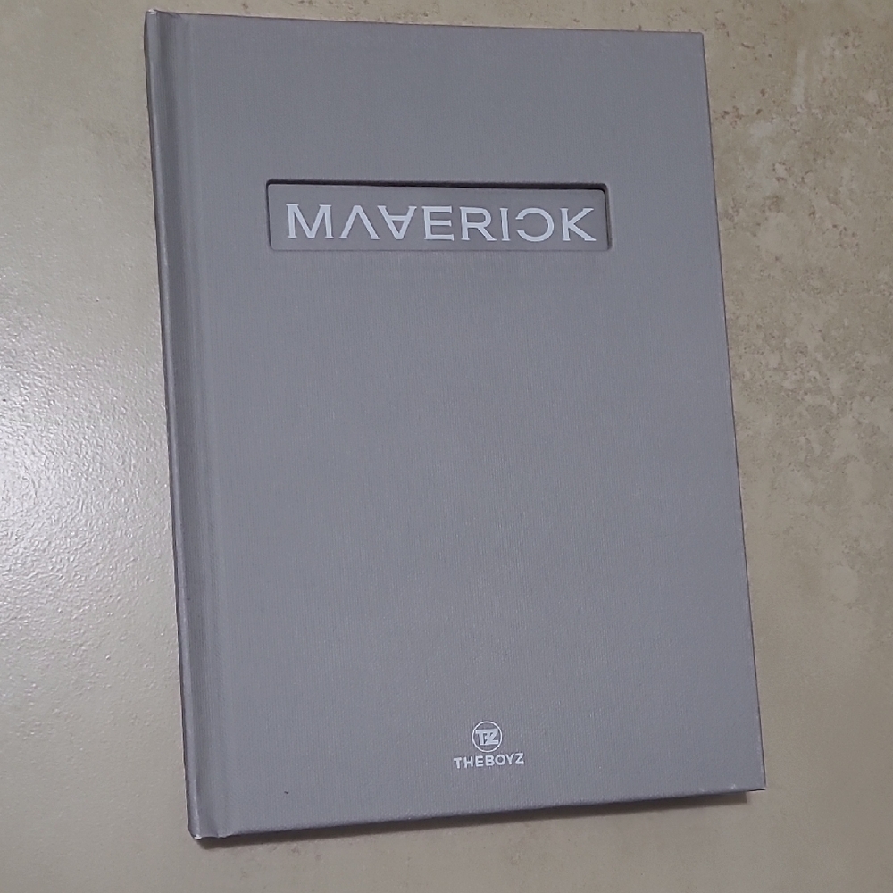 THE BOYZ Maverick Album Grey Version